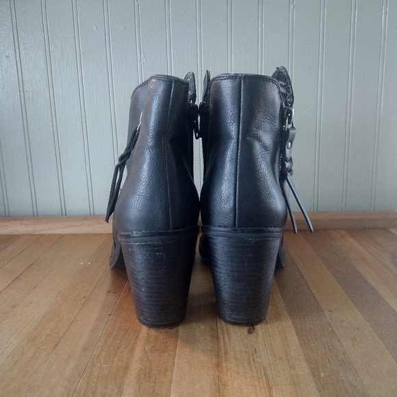 American Rag Black Ankle Boots 8.0 - Picture 4 of 5